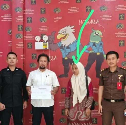 Pilu Nasib Supriyani SPd Guru Honorer Sultra Ditahan Usai Hukum Murid SD Anak Polisi Dituding Aniaya